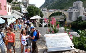 Muzičkom razglednicom Mostara obilježena godišnjica obnove Starog mosta